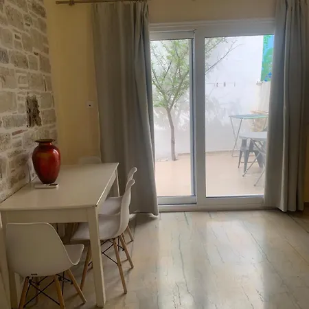 Antonios Apartamento *